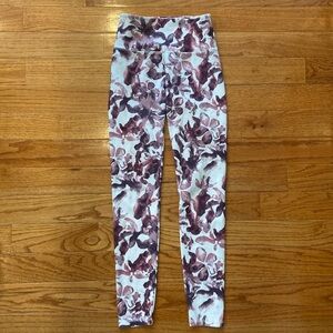 Balance Collection Purple Floral Print Leggings Size small